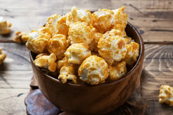 Popcorn w garnku - idealny przepis na chrupiącą przekąskę